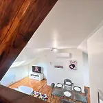 Forum Champagne Grand T2 Climatisé Vue Cathédrale Appartement Reims
