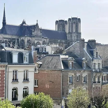 Forum Champagne Grand T2 Climatisé Vue Cathédrale Reims