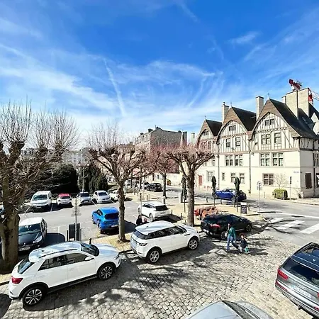 Forum Champagne Grand T2 Climatise Vue Cathedrale Apartamento *