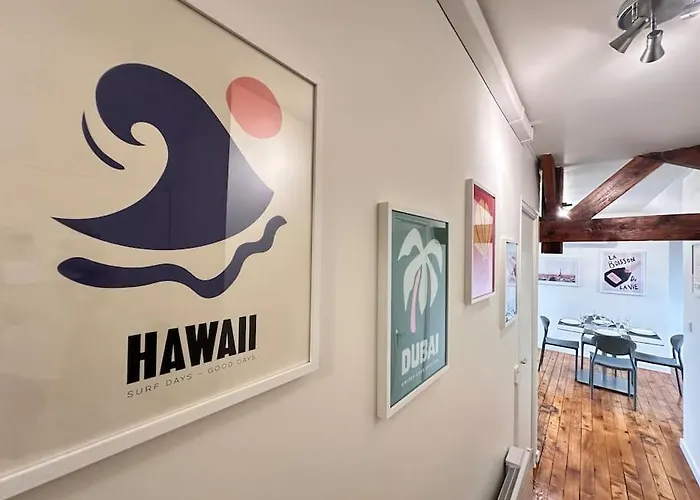 Forum Champagne Grand T2 Climatise Vue Cathedrale Reims