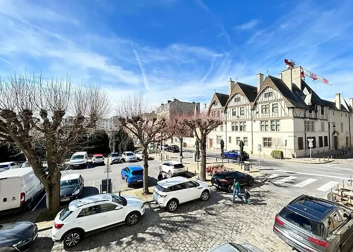 Forum Champagne Grand T2 Climatise Vue Cathedrale Apartman *